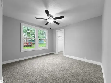 413 4th Street Gladbrook IA 50635