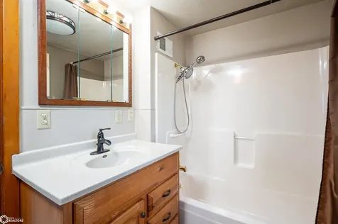 2159 200th Street Traer IA 50675