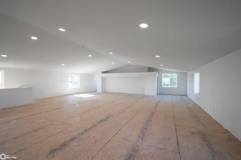 2159 200th Street Traer IA 50675