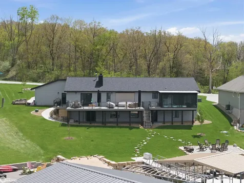 1037 Diamond Trail Road Montezuma IA 50171