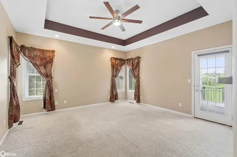 2250 W 21st Street N Newton IA 50208