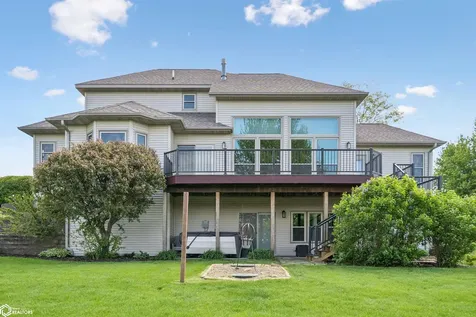 2250 W 21st Street N Newton IA 50208