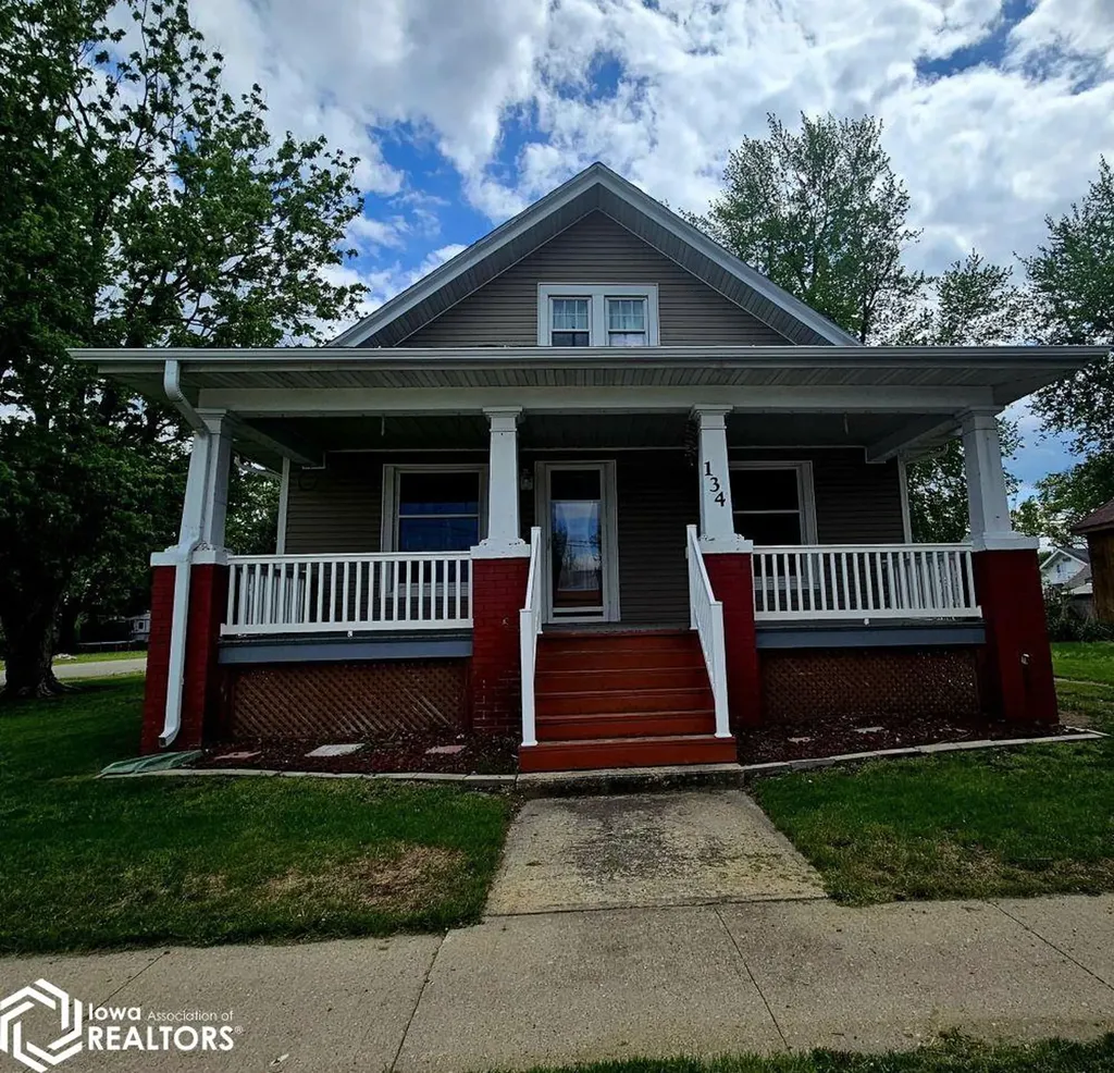 134 E Main Street Agency IA 52530