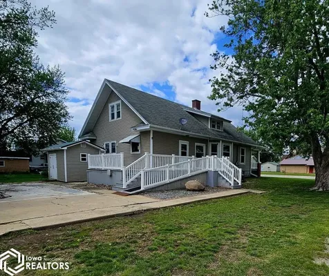 134 E Main Street Agency IA 52530