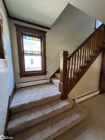 211 N Shuffleton Street Sigourney IA 52591