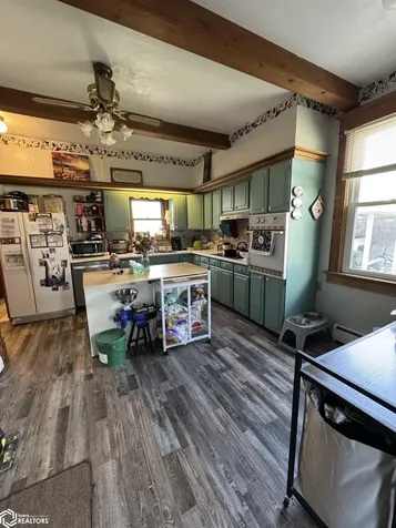 211 N Shuffleton Street Sigourney IA 52591
