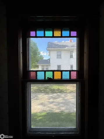 211 N Shuffleton Street Sigourney IA 52591