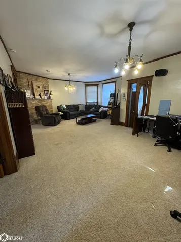 211 N Shuffleton Street Sigourney IA 52591