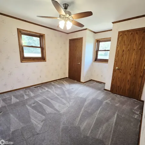 105 W Glendale Road Oskaloosa IA 52577