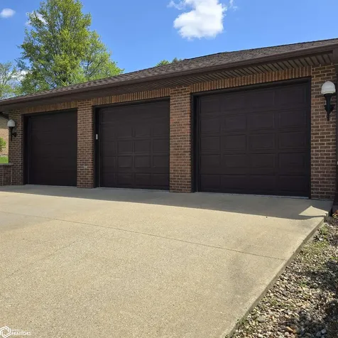 105 W Glendale Road Oskaloosa IA 52577