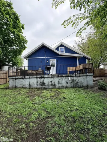 605 S A Street Oskaloosa IA 52577