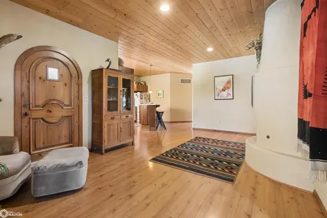 10361 155th Street Burlington IA 52601