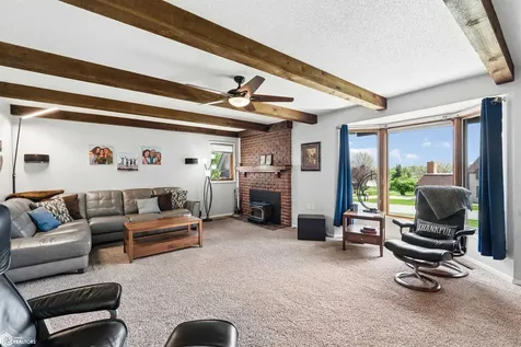1405 Fairway Drive Marshalltown IA 50158