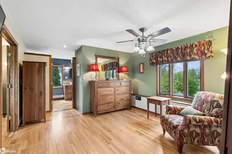 1405 Fairway Drive Marshalltown IA 50158