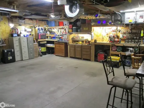 1003 Clark Street Dysart IA 52224