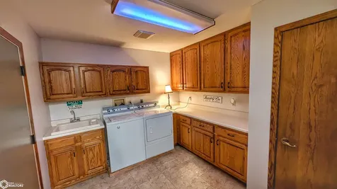 1030 15th Street SE Mason City IA 50401
