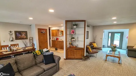 1030 15th Street SE Mason City IA 50401