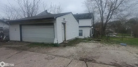 505 S Marshall Street Burlington IA 52601