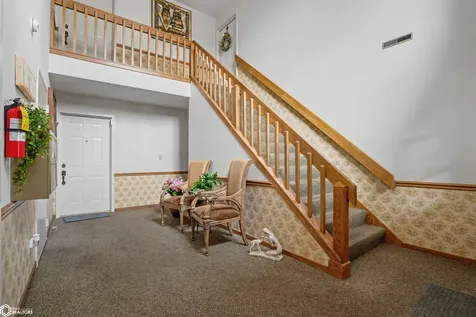 1609 Orchard Meadow Drive Burlington IA 52601