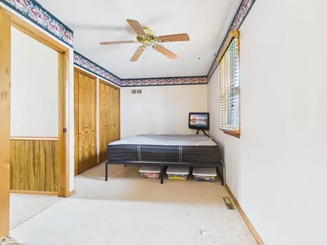 2511 Middle Road Keokuk IA 52632