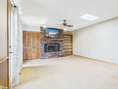 2511 Middle Road Keokuk IA 52632