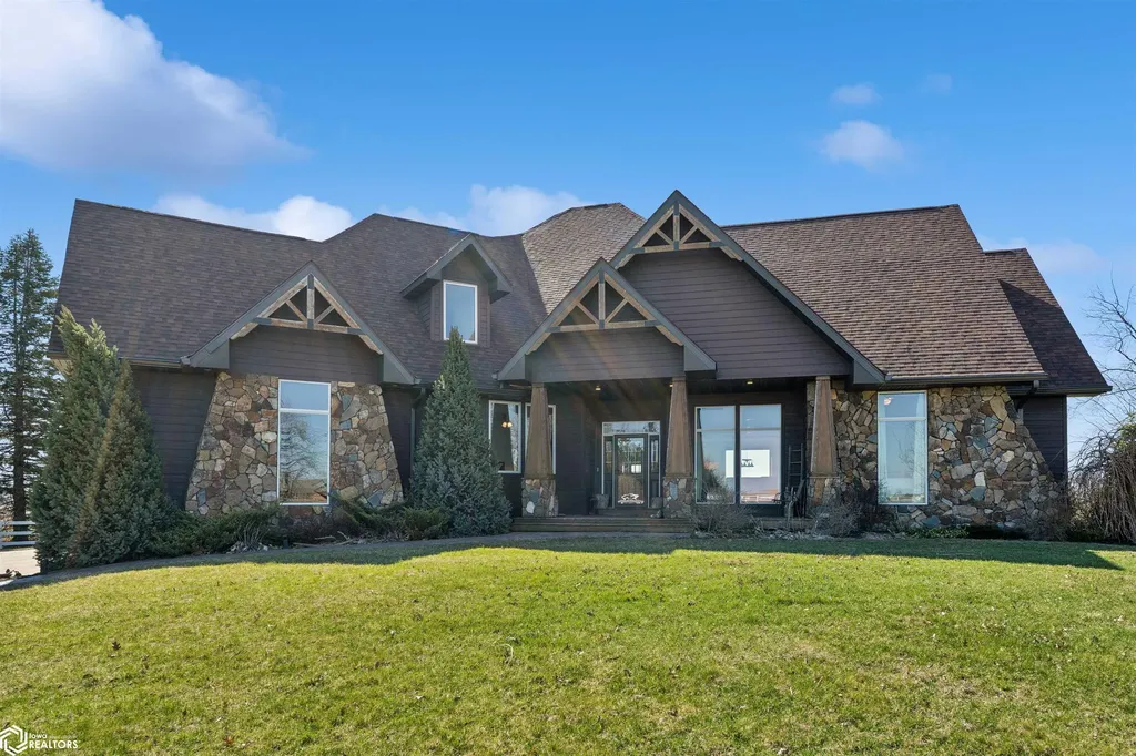 434 Highway 6 Grinnell IA 50112