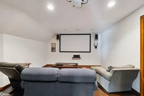 434 Highway 6 Grinnell IA 50112