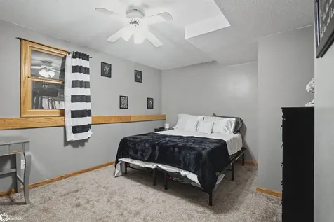 1704 Sioux Street Burlington IA 52601