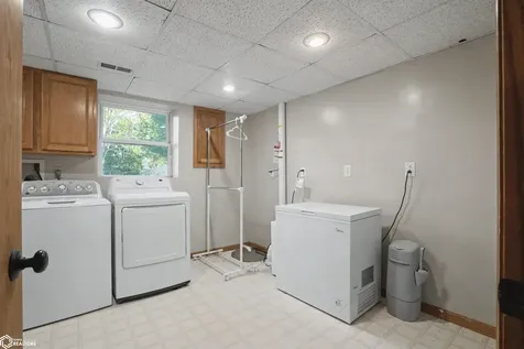 1704 Sioux Street Burlington IA 52601