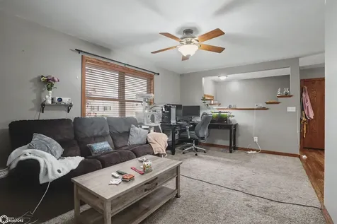1704 Sioux Street Burlington IA 52601