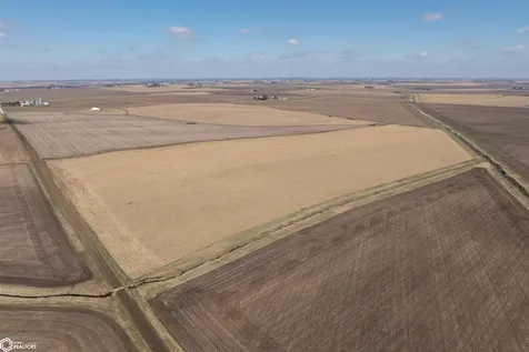 1 12th Avenue Dysart IA 52224