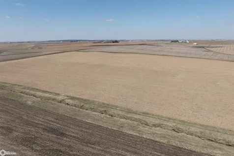1 12th Avenue Dysart IA 52224