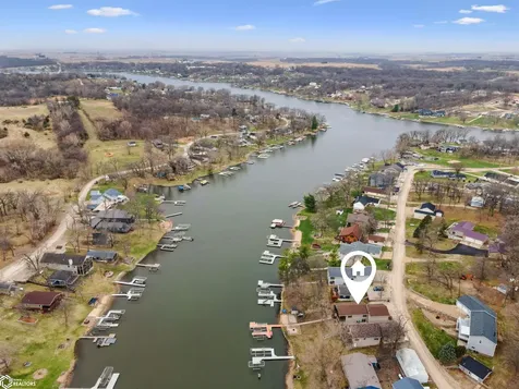 206 Horseshoe Drive Montezuma IA 50171