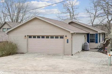 206 Horseshoe Drive Montezuma IA 50171