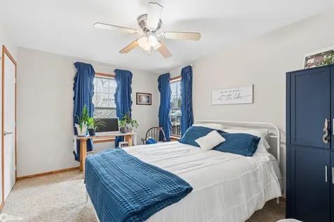 206 Horseshoe Drive Montezuma IA 50171