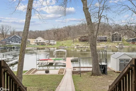 206 Horseshoe Drive Montezuma IA 50171