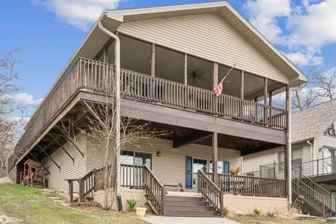 206 Horseshoe Drive Montezuma IA 50171