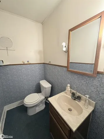 315 N 3rd Street Oskaloosa IA 52577