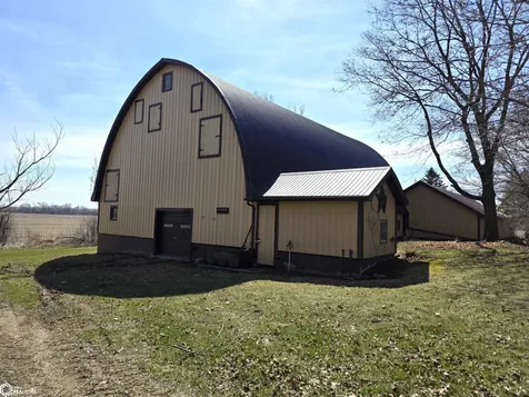 1866 Timber Avenue Charles City IA 50616