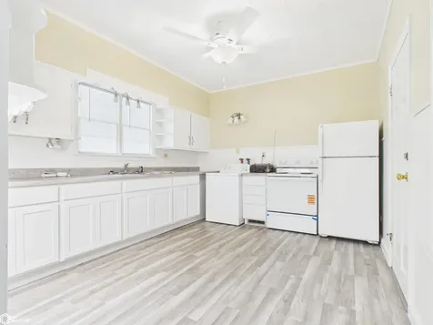 218 N 8th Street Keokuk IA 52632