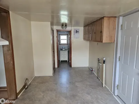 322 S Davis Street Ottumwa IA 52501