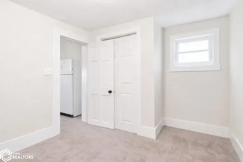 407 E Clark Street Montezuma IA 50171