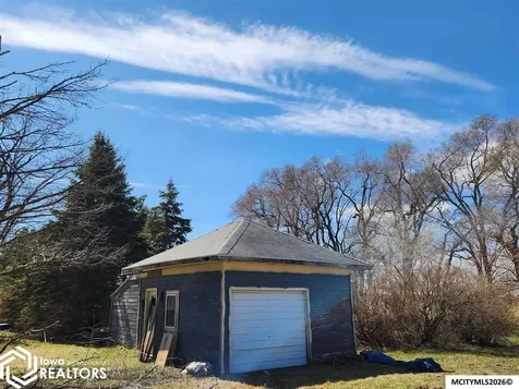 20113 200th Street Mason City IA 50401