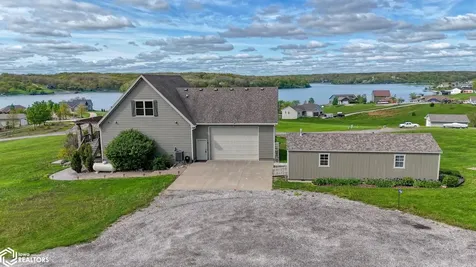 29224 Westview Drive Moravia IA 52571