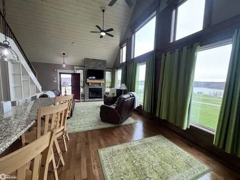 29224 Westview Drive Moravia IA 52571