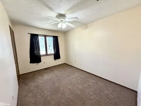 2007 Spring Street Grinnell IA 50112