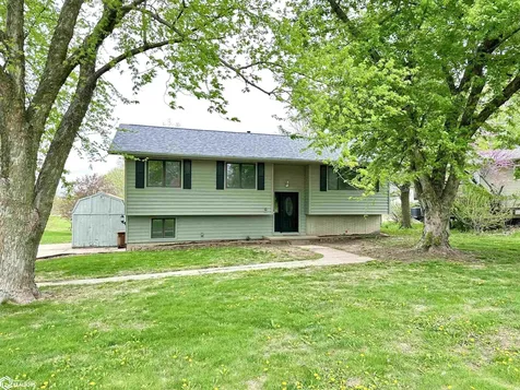 2007 Spring Street Grinnell IA 50112