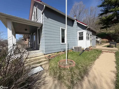 515 Avenue D Fort Madison IA 52627