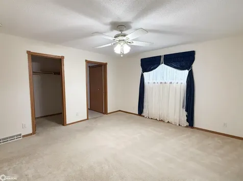 3522 Lori Sue Lane Toddville IA 52341