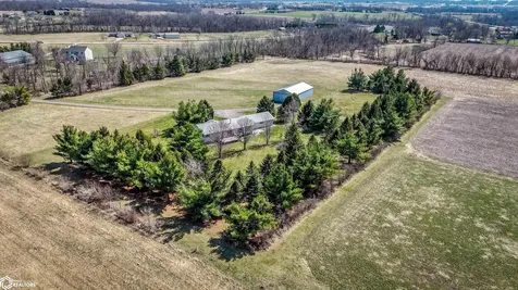 3522 Lori Sue Lane Toddville IA 52341